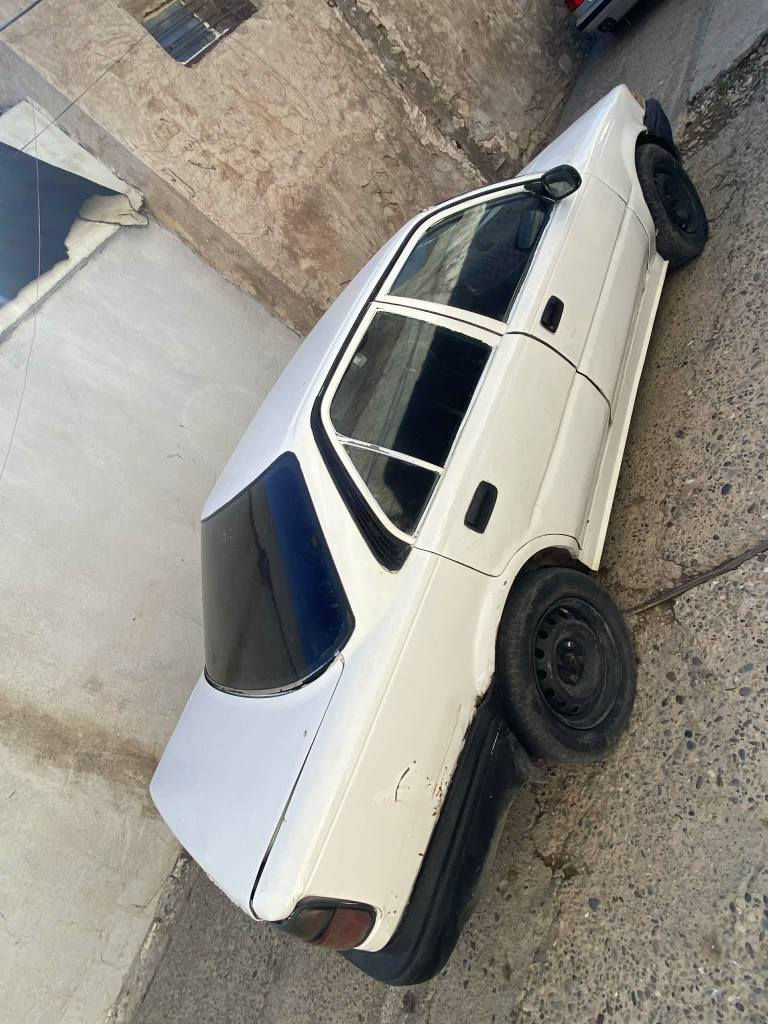 سه ره تا به ناوي خوايي گه وره 
كرۆلە رفیق حیزبی مودیل ١٩٩١
کیرو مەکینە بەشەرت
دوورۆشە مەکینی بۆ بەستراوە بە شەرتی هەزار فیتەر
سەیارەکە زۆر خاوینە پیویست بە وەسف ناکات
سەیارکە رەقمە سەنەوی ئەسلی لەگەرە 
بەس من بەشەرتی وەکالە دەیفروشم 
نرخ ١٦ گەلا و کەمیک مەجال
شوین /کۆیە 
ژ.م ***********
***********
لەسەر ئیزنی ئەدمینی گول كويسينجاك, أربيل
