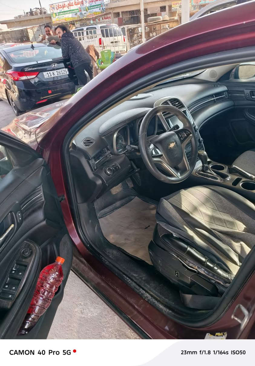 سلام عليكم ماليبو 2016  محرك 4سلندر حجم المكينه 2.500 حادثها باامريكه جاملغ الخلفي وره السايق مصبوغه احزام لجماليه سياره جاهزه كير مكينه حداديه رقم راعيها ***********
