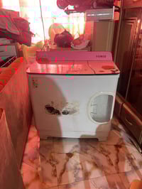 مستخدم قليل • غسالة