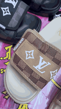 محل ايوب محمد • المسيب السوق الكبير • مقاسات ٤٠-٤٥