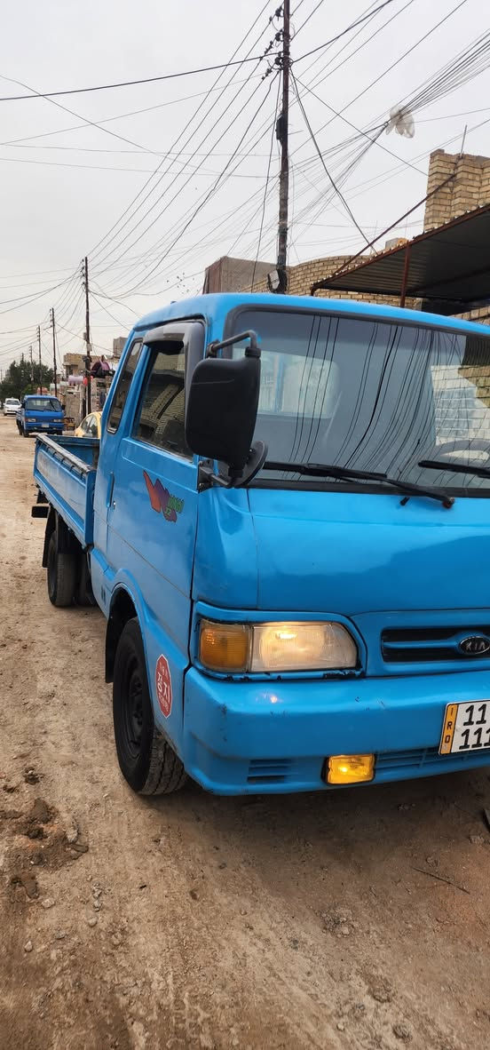 كيا بنكو ٩٦ قمارة و ربع سبعة جنكال 
السعر ٥٧ 
مكانها بغداد . فلكة حي النصر 
***********
