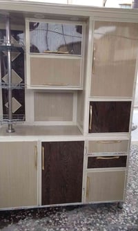 كاونتر • استعمال قليل • بغداد زعفرانية