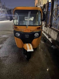 تكتك البيع موديل 22/10 تكتك نضيفه جديده تكتكً مال بيت  بكاني بغداد نتص...