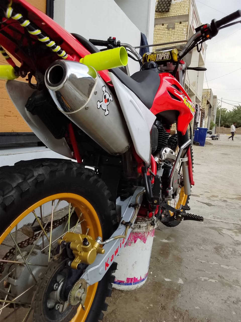 متوفر قفاز 300ccحجم عالي موديل 24كفاله عامه عله وضع الشركه كهربائيات مكينه كير كله مكفول (بك فاير🔥طرب) السعر مليون و150ألف مكاني بغداد الدوره***********
