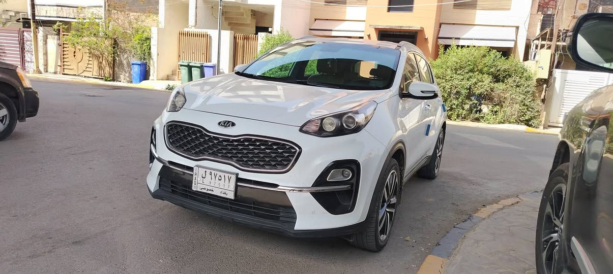 السلام عليكم كيا سبورتج خليجي 2020 رقم بغداد مكفوله محرك 2000 دوش حساس مامي خلفي شاشه جبيره تبريد خلفي حلوه مال جناي سعر 195 مكان بغداد حي الخضراء هاتف ***********
