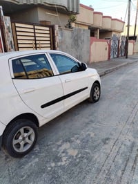 سياره كيا بيكانتو للبيع 2009 بدون صبغ بدون ضرر رقم بغداد باسمي دولي  ت...