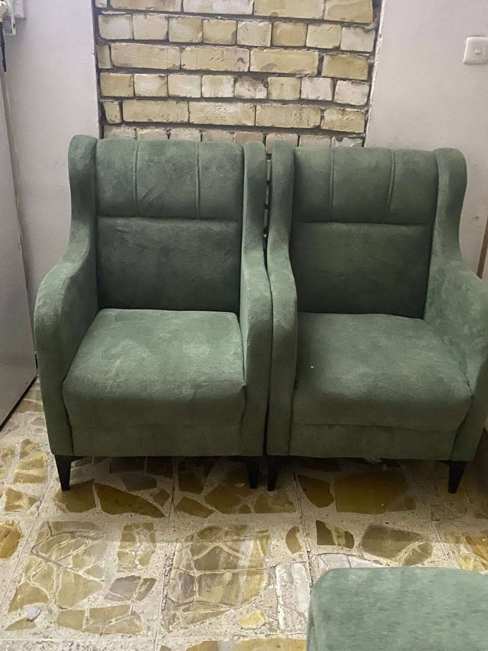 تخم عشرة مقاعد جديد قبل كم يوم اشتريته سعره ٣٥٠
مجمدة جديدة استعمال اسبوع بيها ضمان سنة سعرها ٣٢٠
كاونتر مع سنك نظيفات جداً سعرهن ٤٥٠

للتواصل *********** واتساب
