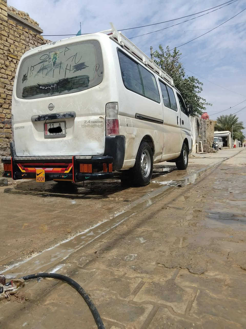 سلام عليكم
نيسان يورفان 2007
رقم بغداد نكليزي صاعده هزه قبل شهر
مكينه كير كسن جدد
مكينه زغيره هستوه شادينه
شرط ترايك 140 وعلي 
سياره مكفوله كفاله لاضربه
ولا صبغ بيه بارد وره باب سايق 
بصفحه طويله بارد ربع شبار
وبل صفحه طويله بربع لخير يم بكلايت 
شبر بارد فقط 
ولبنيد جارد صبغه مغلف فابلون 
سياره واحد علا واحد كله جديد 
تخم تأير لفتين ورك سياره قبل يومين صدره كله جديد حداديه وصدر قبل يومين كله جديد ترهم بيع او مراوس 
#سعر98وبيه مجال للشراي مكاني واسط الكوت
***********
متواجد خاص 24ساعه
