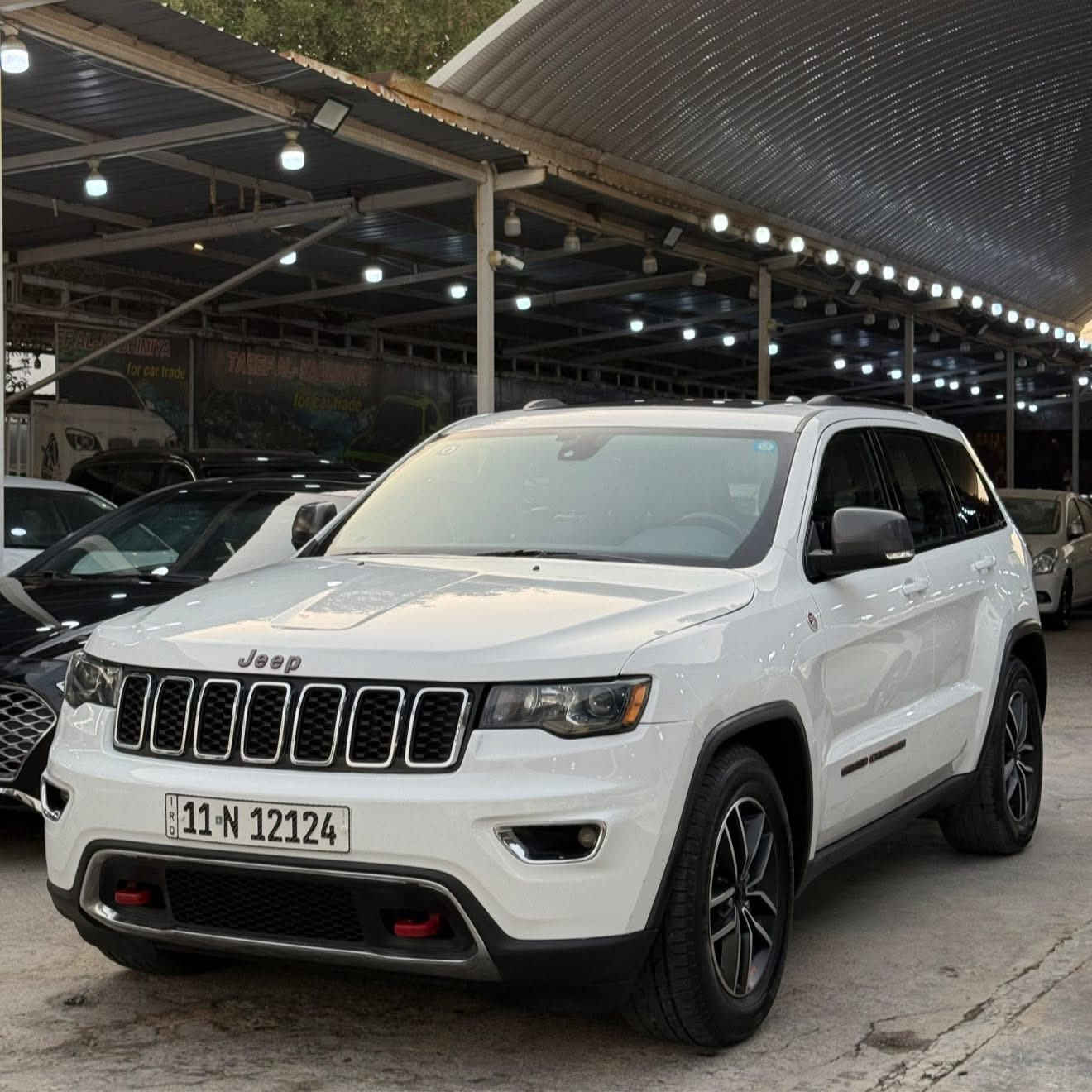 السلام عليكم ورحمة الله
للبيع جيب ترايل هوك 

2021 

فول مواصفات 

بانوراما 

جكات 

كشن حض 

تبريد تدفئه مقاعد

كشنين كهرباء 

جنطه كهرباء 

تشغيل عن بعد 

فول مواصفات معروف مواصفات  الترايل هوك 

ضرر سطحي جاملغ وبنيد بدون دواخل 

مكينه كير مكفول 

صور الحادث منشوره 

السعر 26300$

مكان السيارة الكاظميه المقدسه

***********
