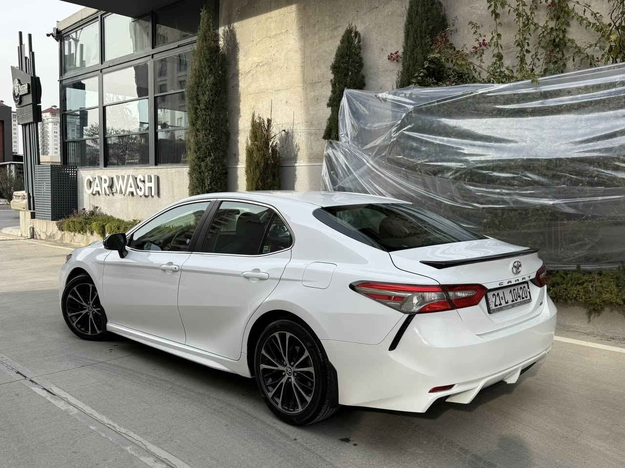 ﷽

‏‎ماشاءالله تبارك الرحمن 
للبيع 
تويوتا كامري 
موديل ٢٠١٨ شكل جديد 
*********** 📞 
كلييين تايتل ١٠٠٪؜ 
مواصفات SE فئه سبورت 
محرك ٤ سلندر
كشنات جلد ، كشنات تدفئه ، كشن كهربائي ، شاشه جبير ، رادار ، و بعد هواي مواصفات بيها 
ماشيه فقط ٦٠ ميل 
سياره كفاله عامه من كل شي 
مكاني سليمانيه / 📍 
*********** 📞
