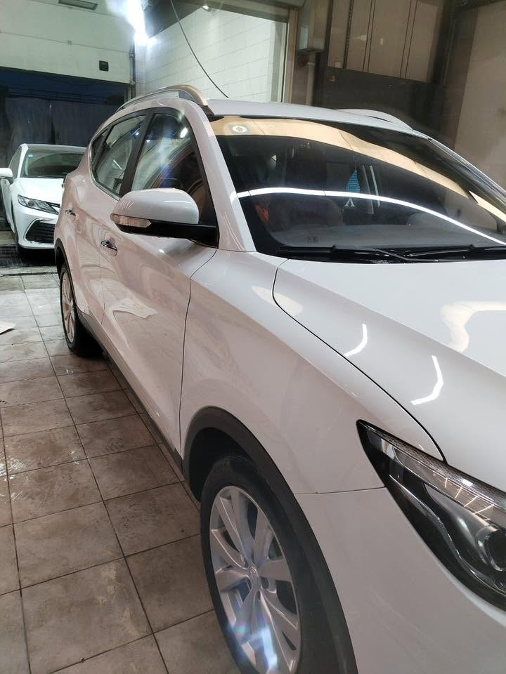 السلام عليكم Mg zs للبيع موديل ٢٠٢١ فول ماعدى الفتحة  بصمة داخل جلد احمر رقم بغداد محرك و كير مكفولات و مكفولة من الضربة بيها هاي طخات بسيطة و صبغ الدعامية الأمامية اثر خدوش 
ب١٠٣
مكانها بغداد
***********
