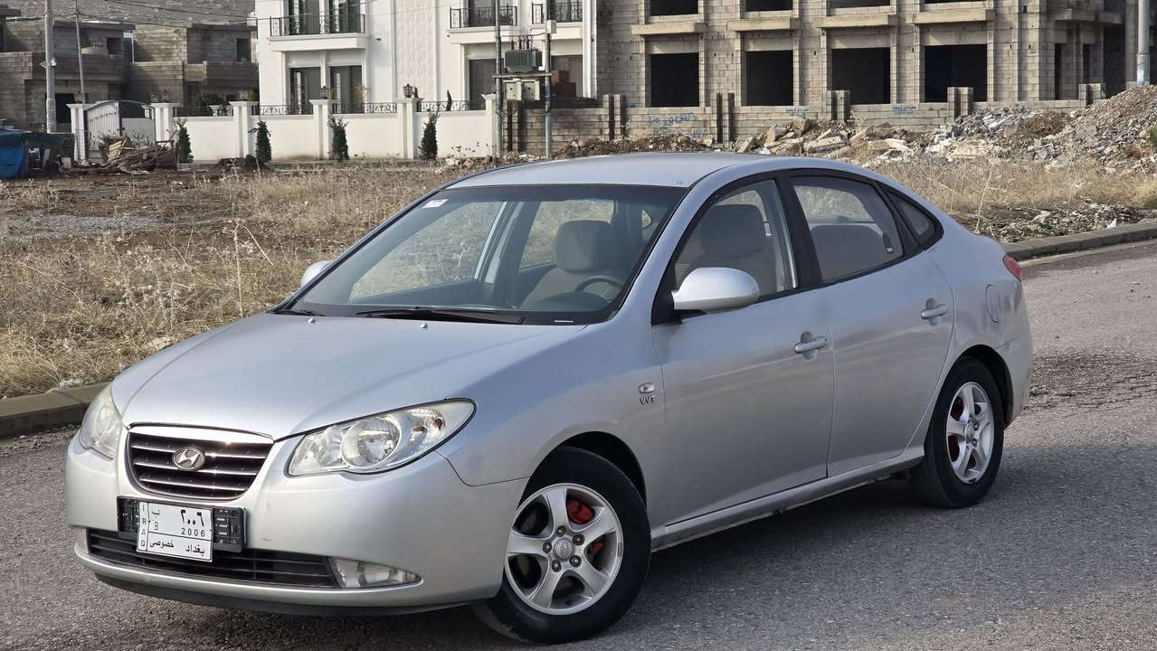 هۆندا ئاڤانتی 2008بی دەحم بێ لێدران مەکینە 16دکشن بەرز مەرغوب سەیارە بی چاڵو شوختە  4تایەو ویلی لۆکی لەژێرە کامل مەسروف کراوا حاسەیە تەبریت ساردوو گەرم بەشەرت دووکەڵ بوخاری نیە کەڤەر گۆراوای نیە سەقفی وەک شوشە وایە شوێن ڕانیە ***********
