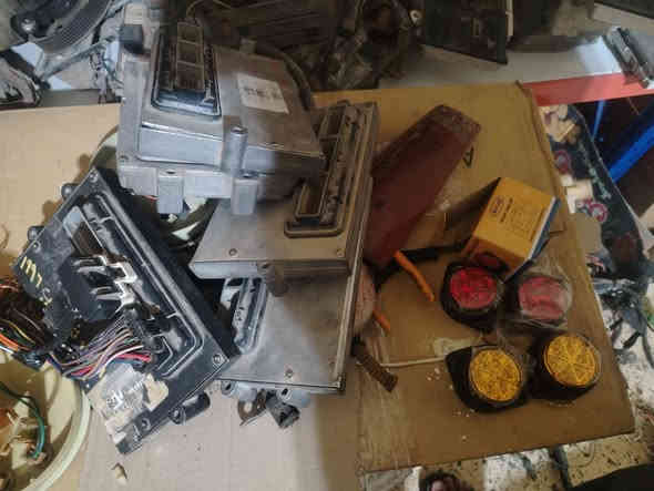 متوفر توصيل كل المحافظات
عنوان بغداد
سيد صفاء ***********
