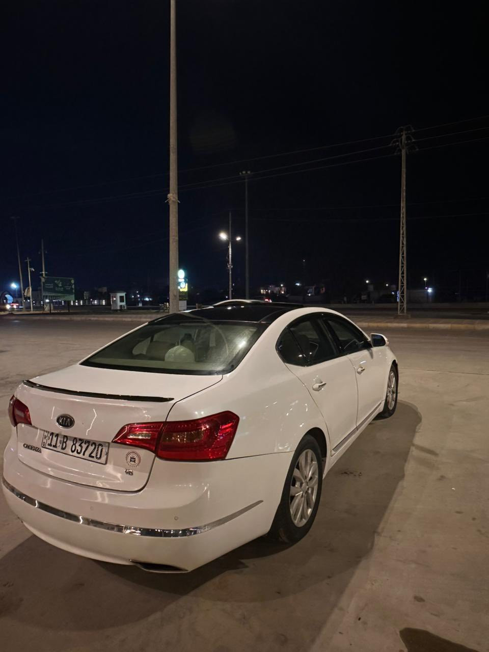 يا كادنزا 2011فول مواصفات ماشيه 200 سياره جاهزا مابيها نقص مصبوغه عام بدون قطع تبديل
رقم بغداد تحويل ثاني يوم 
مكان سياره ناصريه مركز 

سعرها 98 وبيها مجال قليل
***********
