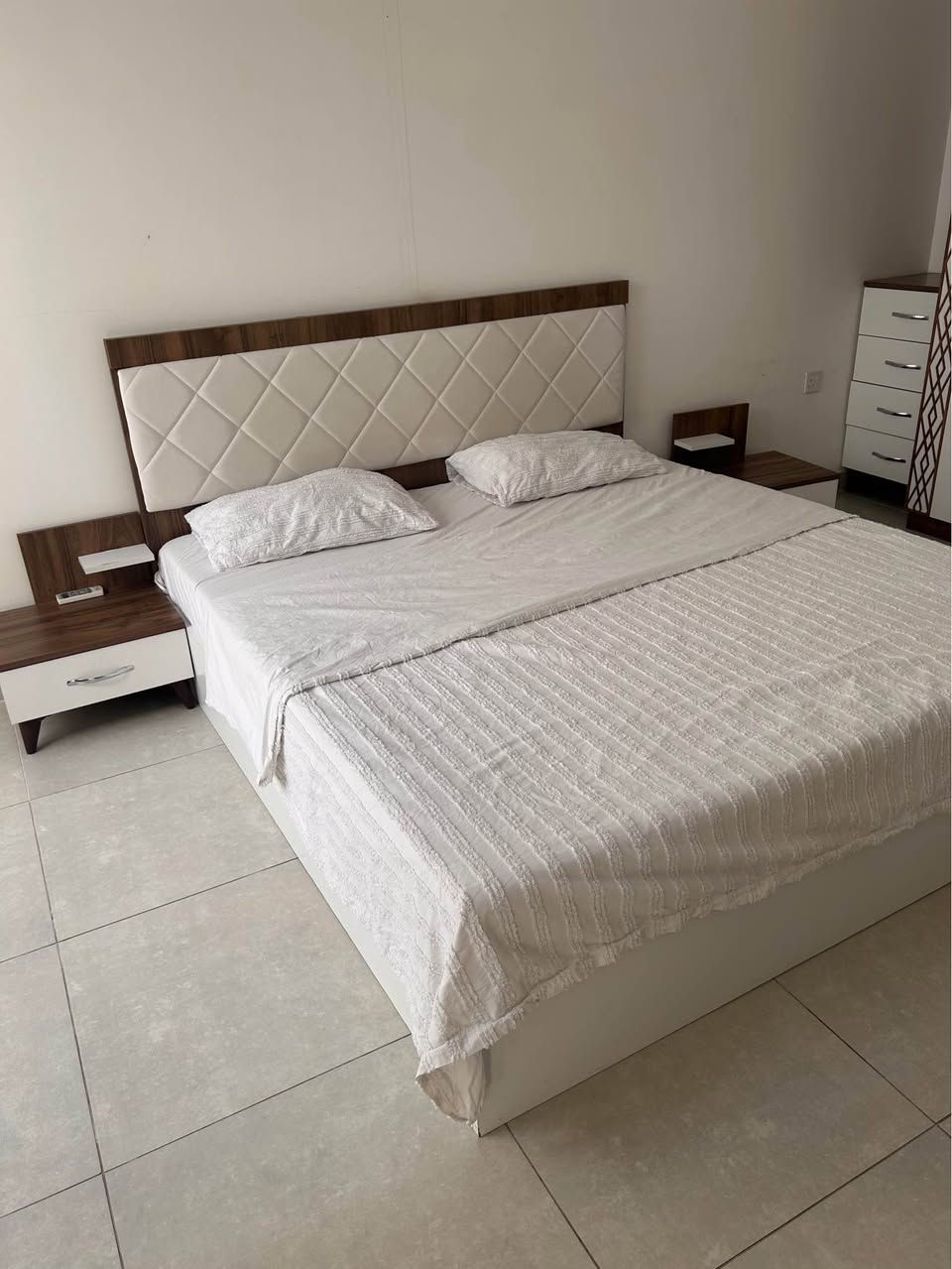 Selling this bedroom set with mattress for $400 أربيل, العراق


**إذا كنت صاحب هذا الإعلان وتريد حذفه لأي سبب، رجاءا أرسل رسالة إلى الدعم الفني**