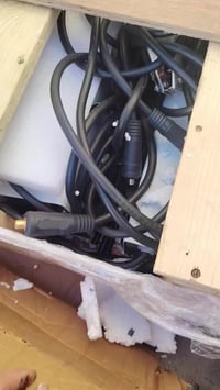 تتوفر اجهزة بوط اصليه ألماني تشتغل فافون(المنيوم) وحديد اي واحد يريد خ...