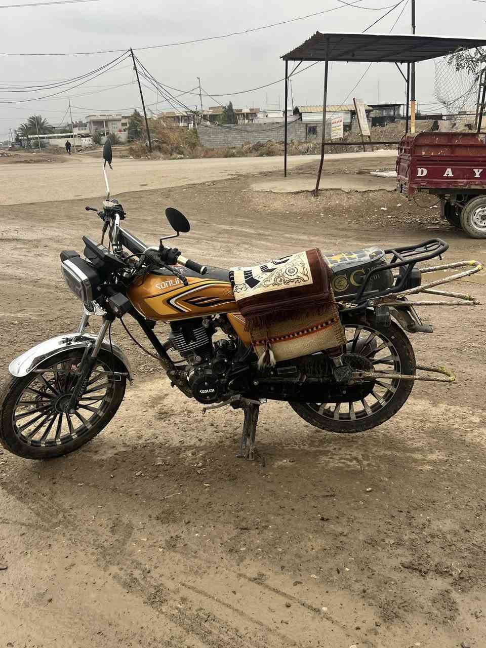 سيفان مديل ٢٥ للبيع كامل مكمل مكاني ديالى تقاطع لوجيهيه خاص مارد اتصل ع رقم ***********
