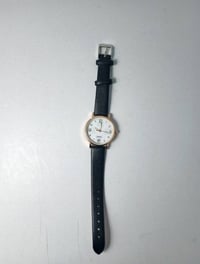 ساعات نسائية • ساعتين • متميزة