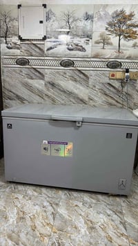 مجمده كلش جديده 600  وبيه مجال لتواصل واتساب 07832312031