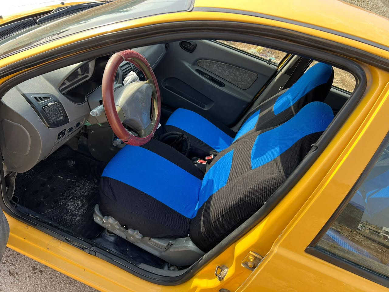 سلام عليكم سياره طيبه موديل 2016سياره بيه بس جملغ اليمنه المامي صبغ بدون معجون بس صبغ الباقي مكفول محرك وكير مكولات تبريد ثلج صدر خلفي مامي جديد دوشمه جديده سياره خير من الله مانقصه شي سنويه جديده مصفره هيه وغرامات سياره ماذب عليه ربع بجهك الشارع تخم تاير سياره حله من صوره تجي وشوف بعينه سياره خير من الله تحويل ثاني يوم العنوان بغداد السعر 40وبيه مجال الطيبين واني خادم الجميع تصل عله رقم واني خادم ***********تصل عله رقم مامتواجد على الفيس تصل عله رقم واسف على المطالعه
