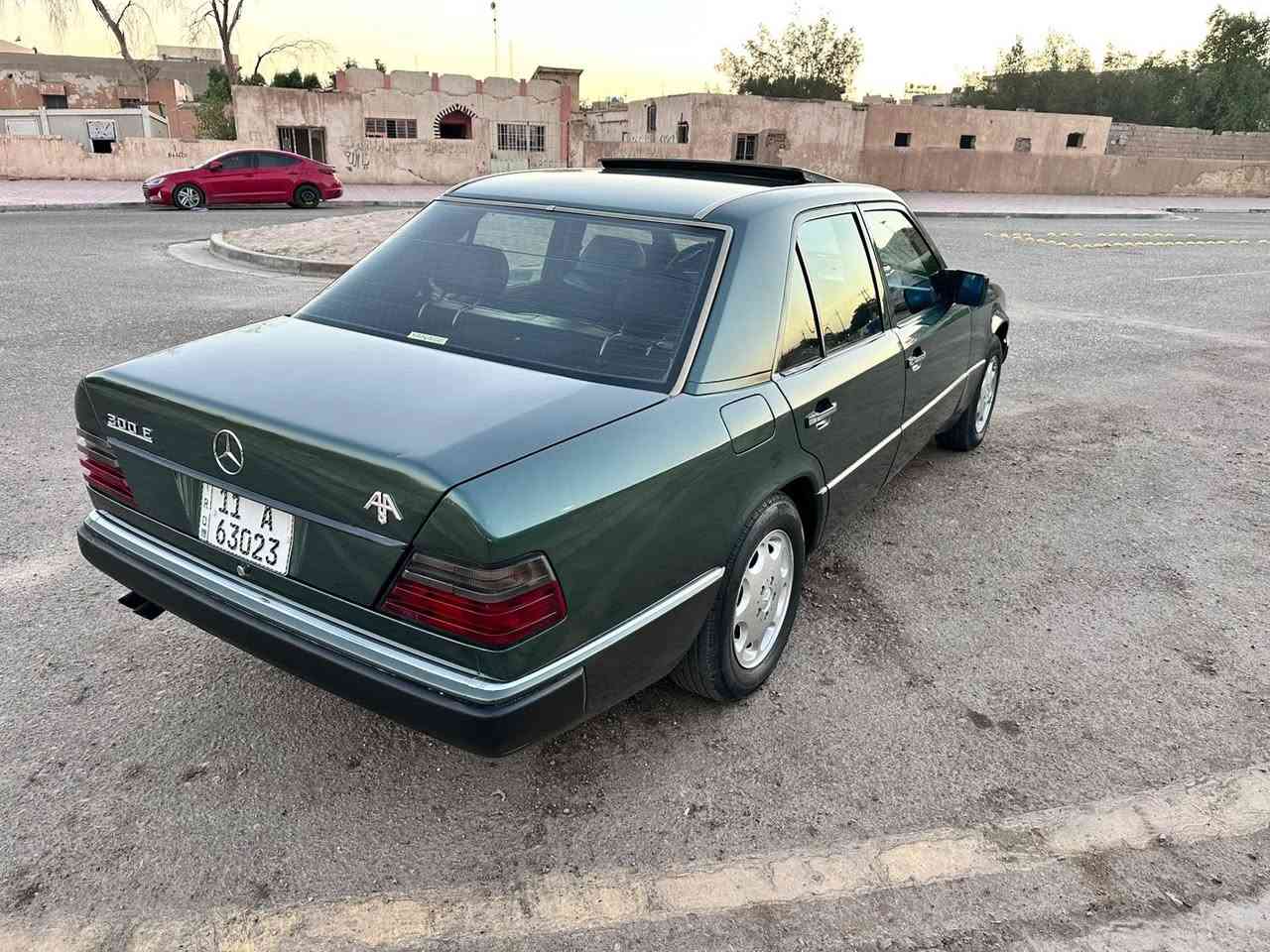 ياالله للبيع فقط دب موديل 88 محدثه بيبي محرك بلاد 300 عنكبوت 🕷️ رقم بغداد دولي 
مكينه وكير جدد 
حداديه امامي وخلفي جديده 
تخم تاير جديد 
تبريد شغال 
فتحة طگتين
آريل كهرباء 
سنتر لوك
غرفة جلد طابوكة جديده
كشنات كهرباء
جام 4 كهرباء 
كهربائيات شغاله كله لايت زنون
قواعد دبل وبرانكيت شركة
مكفوله من الضربه والخياس
سياره حلوه وجاهزه بدون نقص
مصبوغه عام للجماليه وصبغته كلش حلوه
السعر 86$ وبيها مجال بسيط جدا مكاني كربلاء المقدسة 
***********
