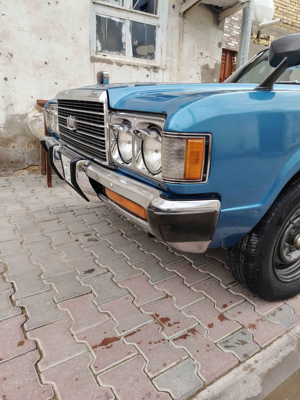 سلام عليكم 
للبيع سياره كراون موديل ٧٩ مصبوغه عام للجماليه
رقم بغداد مداور ثاني يوم
َكفاله عامه جاهزه من كلشي
معمرها على ايدي تبريد تخم تاير صدر امامي وخلفي جديد َمكينه كير اكسل كفاله
مكان السياره واسط
ملاحضه مكلف بنشر رقم ابو السياره👇
***********
***********
