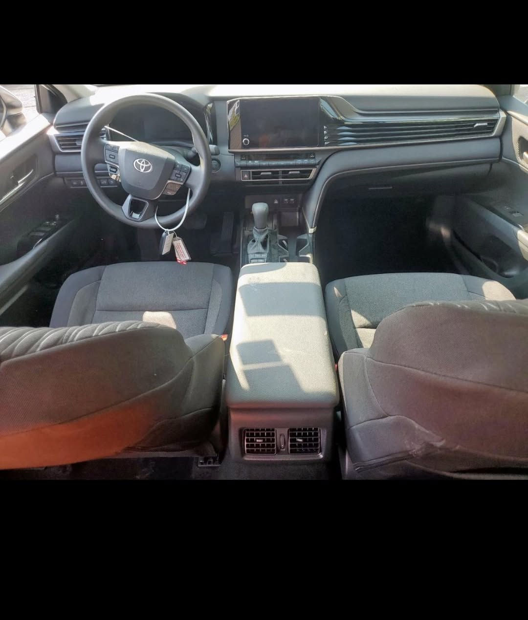 كامري موديل 25
حادث خلفي بدون ارباك السياره حاليا بالميناء ام قصر 

ترهم كتاب شهداء السعر 152$ بفاتورته بسبب الكمرك 

***********

***********
