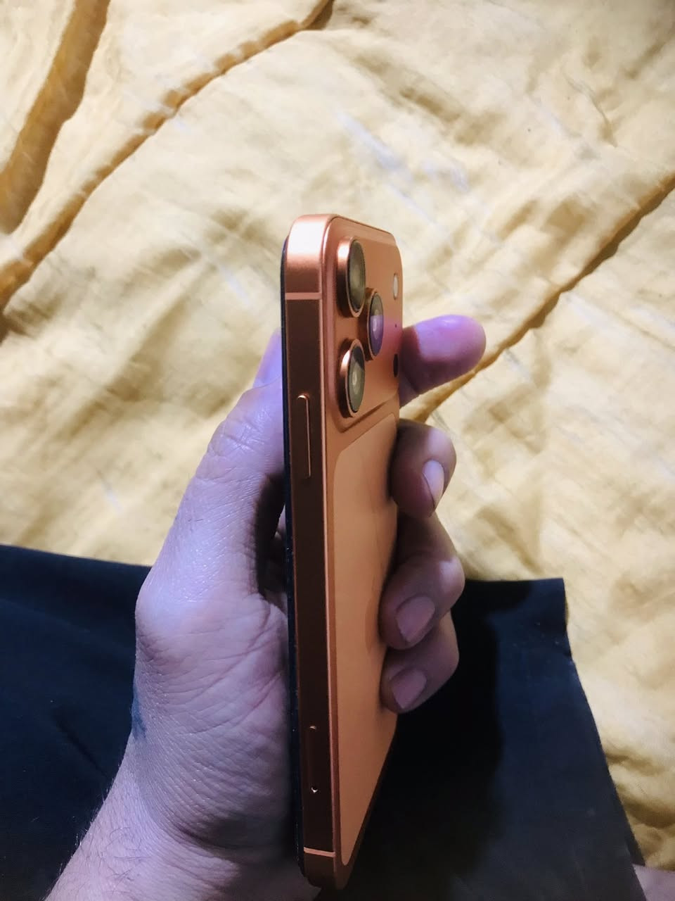 ايفون ١١ العادي محور ١٧ بيع او مراوس محور شاصي كامل كله شغال شرط ع الفحص
ذاكرته ١٢٨ مستبدل بطاريه فقط باقي الجهاز بلادي

فيس ايدي شغال صوت اتصال خط جهاز مكفول وين متريد تفحصه اذا بي عطل تاخذه بلاش وتروح

السعر ٢١٠ وبي مجال للشراي مو شراي لتعامل

مكاني بغداد مدينة الصدر خابرني ع رقمي او واتساب

***********
