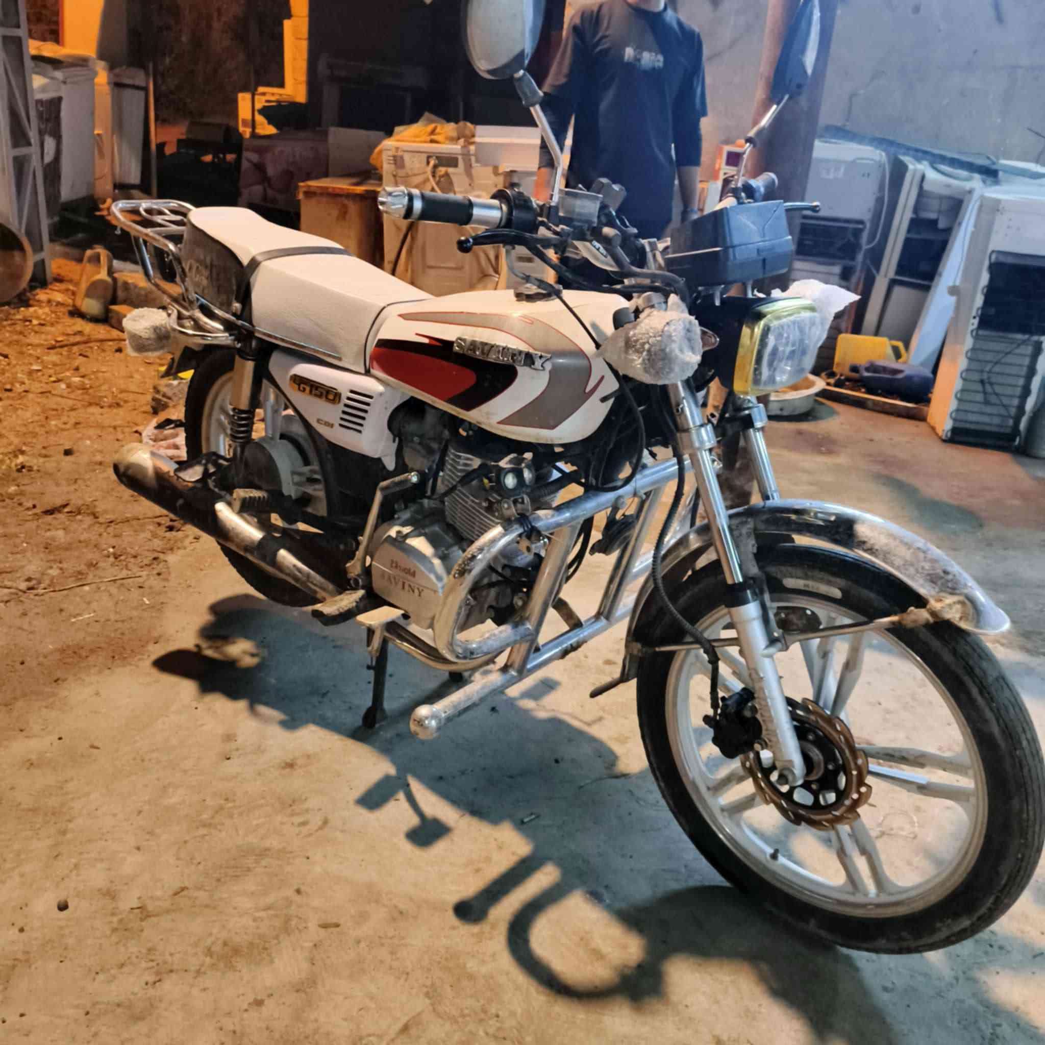 سلام عليكم متاح دراجه إيراني خمسه كير موديل ٢١ نضيفه محرك يشك الكاع محدثه ٢٤عراض كلهة جديده والجنايه يعرفون ال٢١ميحتاج اسولف السعر 600وبي مجال بسيط المكان صقلاويه


**إذا كنت صاحب هذا الإعلان وتريد حذفه لأي سبب، رجاءا أرسل رسالة إلى الدعم الفني**