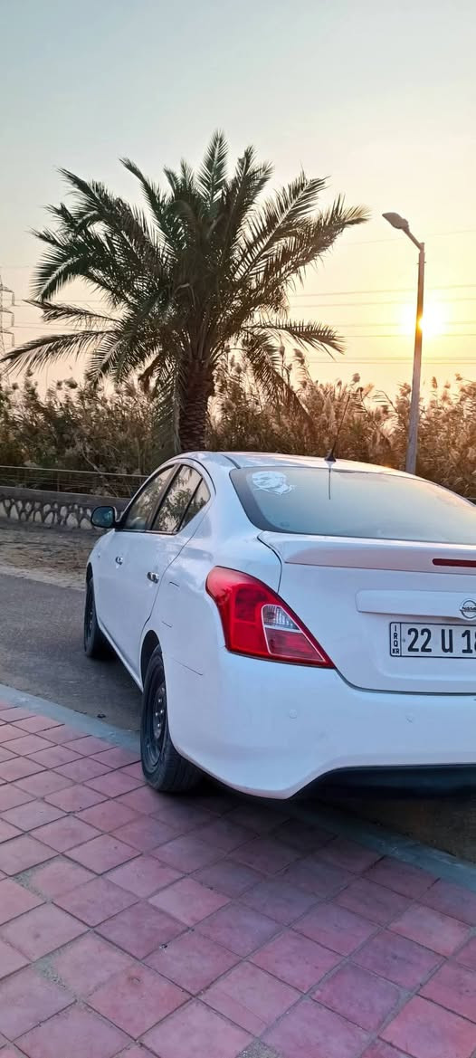 سلام عليكم للبيع فقط 
نيسان صني هندي  موديل 2023 رقم دولي لل31 وكالة تحويل كله مضمون ماشيه ٤٠ السيارة دخول الامارات بيها ر شه 3قطع بالامارات السيارة نضيفقه كلش وجديده وحلوه كير مكينه حداديه كله جديد ماعايزه برغي ماشاءالله السعر 108مجال قليل من مكان السيارة نحف الرقم ***********
