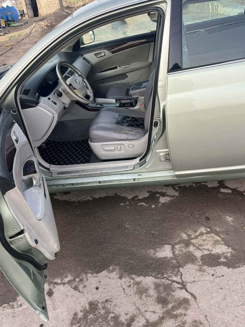 افلون موديل 8 جاهزه صبغ حزام 
برغي منقصه  رقم بغداد شرط تحويل 
***********سعر88وبيه مجال
