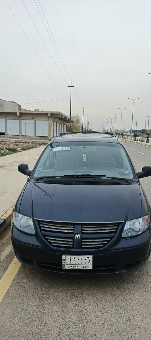 دوج كرفان2007 مواصفات سياحية بدون قطرة صبغ سيارة اي خلل او نقص مابيها سيارة مشروع وطني سعرها 95وبيها مجال
رقم المبايل: ***********
