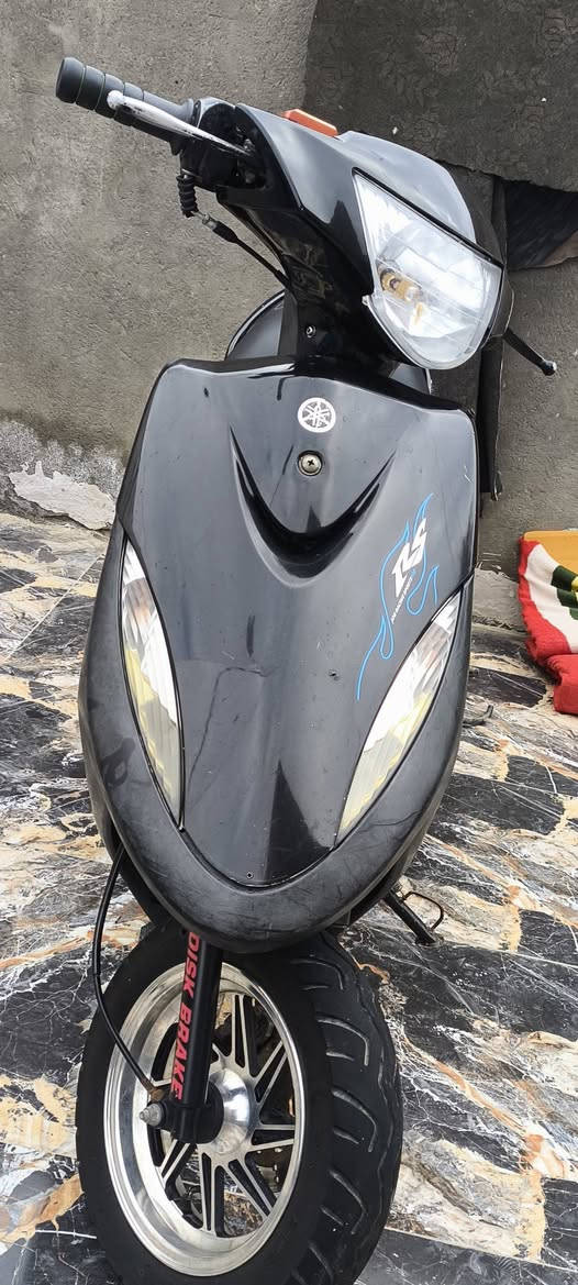 عدله دراجه اخت لحاويه كشي شغال مفتوحه بس ولفات فقط سعر قفل قفل 750لحد يجي ويكول بيش قفله مكان قرنه هوير رقم ***********
