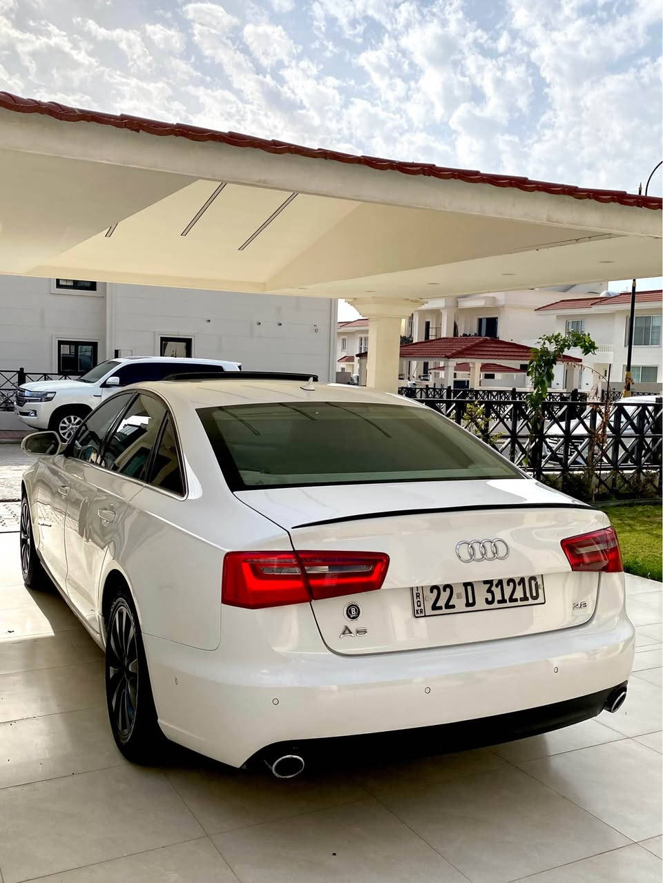 كوردى & عربي
فرۆشتن و گۆرینەوە
بيع او مراوس حسب قناعة

ئاودی A6 2012
سفری شەریکە سەردار 
مەکینە ٦ پستۆن ٢.٨ مەرغوب 
، بێ تۆربۆ بێ سوپەر

مواسەفات S لاین
فول فول مواسەفات 
سلاید 
دەرگا شەفت ( سحب )
لایت داینامیک ، لایت و بەگ لایت لید
گێچ دیجیتال
٦ سیدی بۆکس ، بلوتوس….
سوکان S لاین
٣ پەردە 
کوشین جلد ، کوشین کارەبا و زەرد

.
گێر و مەکینە و کارەبایات بە شەرت 
سبوخ : سۆنەرەکەم داناوە لە وێنەکان 
.
بەناوی خۆمە  و بەناوکردن و غەرامە بە شەرت
.
نرخی ١١٥ وەرەقە و معامەلە 
.
***********

.
اودي اي ٦ موديل ٢٠١٢
سفر شركة سردار اربيل 
محرك ٦ سلندر حجم ٢.٨ تنفس طبيعي

مواسفات اس لاين فول فول 
سلايد 
بابات سحب
لايت دايناميك 
ستيرن اس لاين
٣ بردة بلادية
كشنات جلد و كهربائي
كير ، محرك كل بشرط
سيارة ب اسمي تحويل نفس يوم
.
سبخ موجود ب صورة 
.
سعر ١١٥ و بيها مجال 
*********** أربيل, العراق
