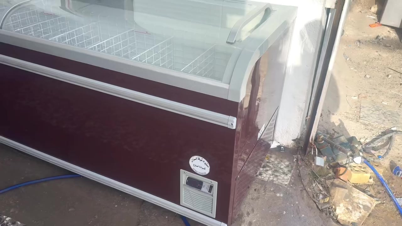 عارضات للبيع جدد استخدم قليل مترين ونص *********** واكو توصيل مكاني مدينه الصدر
