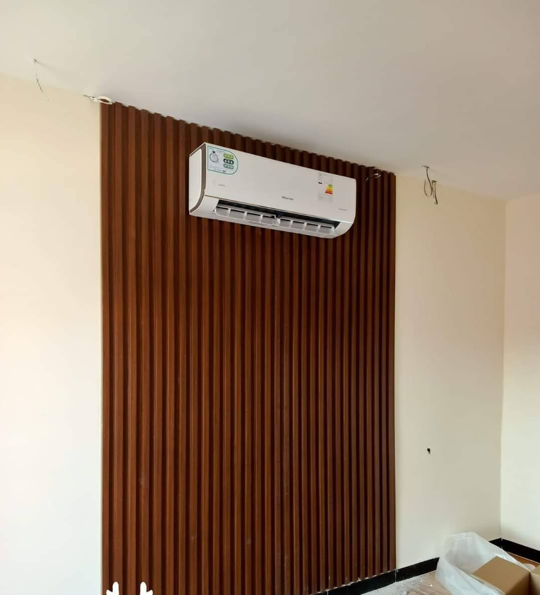 إلى أهلنا في منطقة المشتل ❄️
تنصيب وصيانة وتنظيف السبالت داخل المنطقة والمناطق المجاورة 
📞 للحجز والاستفسار:
   ( ***********  -  *********** )
خدمة سريعة وأسعار مناسبة 🔧
