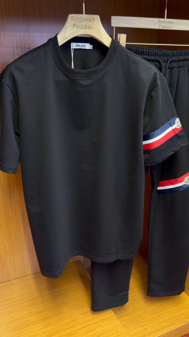 ✨ Rezhwan✨
👔 لەگەڵ ئێمە شیک پۆش و براند پۆش بە 🛍️
📍 ناونیشان: سلێمانی - ناوبازار - تەلاری نەقیب - دکان ژمارە 61-62
🔶 العنوان: سليمانية - عمارة نقيب - رقم محل 61-62
🚖 گەیاندنمان هەیە بۆ هەموو عێراق 🚖
توصيل متوفر لكافة محافظات العراق 🚕
📞 پەیوەندی / للاتصال:
***********
***********#iraq #اكسبلور #سليمانية #fashionista #ازياء
