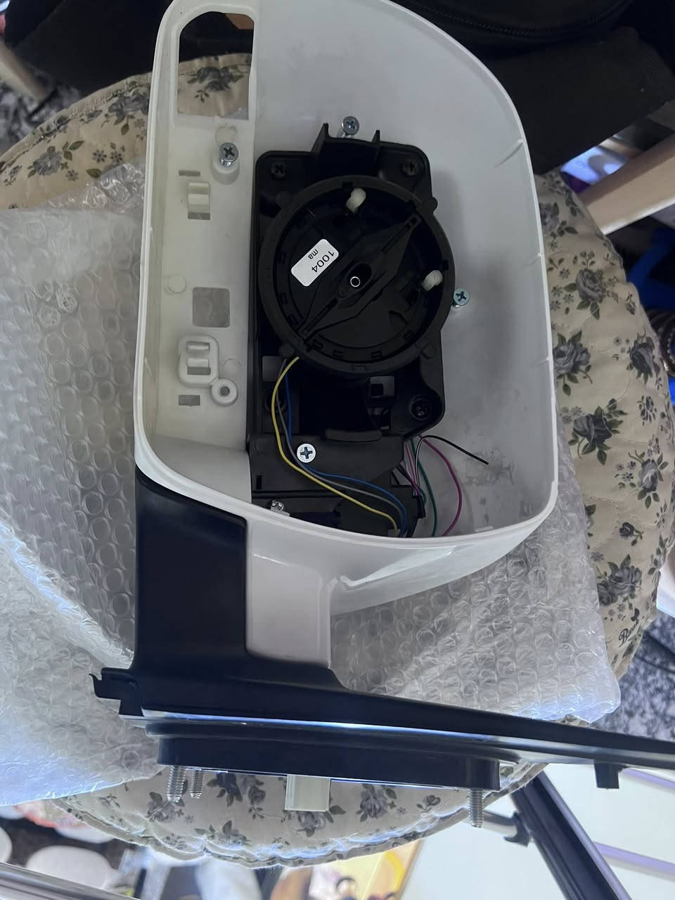 السلام عليكم للبيع مرايه سنتافي كفر وماطور وقاعده شرط جدد مكاني بصره السعر مناسب هـ***********
