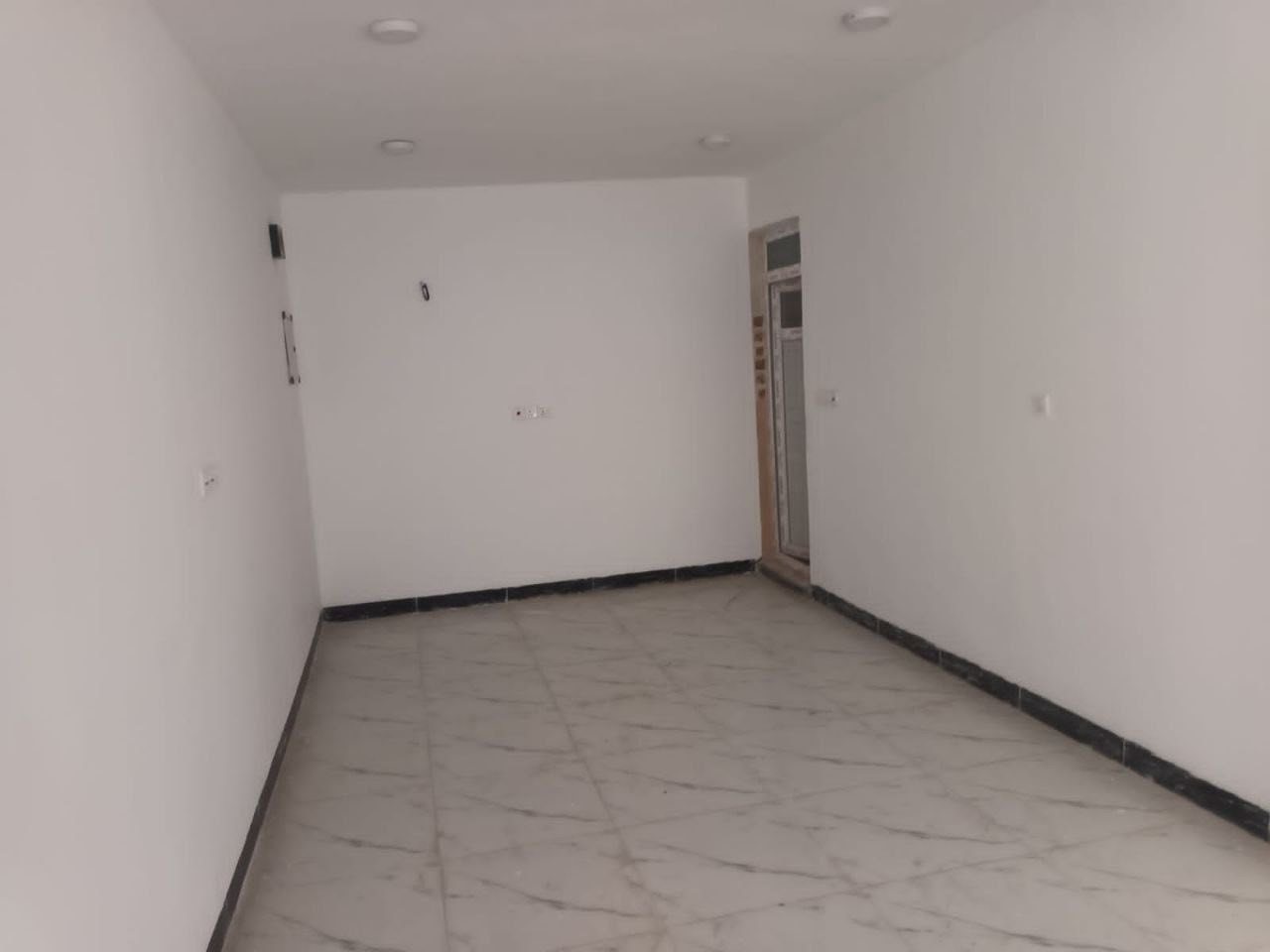 لحك بالعرض 😮
بيت للبيع /بالعرموشيه قرب مجمع WOW
موقع  ممتاز 🤩 بالبدايه  وبنص السوك 

(ما عليه تحفظ ) //تحويل مباشر 
المساحه /242 م
الغرف /2
السعر /مناسب  (لايك وخاص ) 

الشراي يتصل عل الرقم ***********
