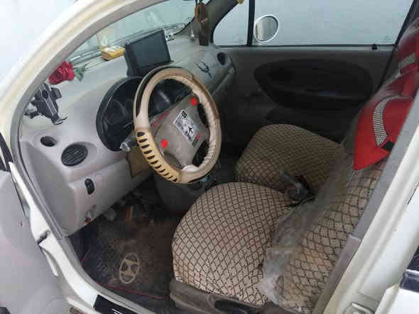 2012
***********
كاربون فانزين بيه
ثانويه مالها ساخطه
فخم تايه جديد
قطعه واحده بس باب الباب
سعر 28
