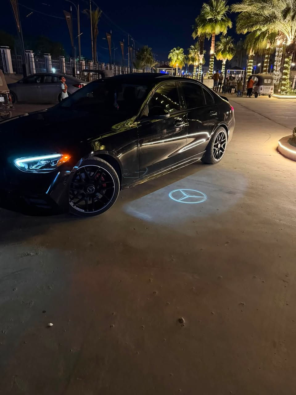 مارسيدس c300 2025 بدون صبغ وتبديل فقط بارد بالبنيد ماشيه 5000km رقم اربيل بيها كتاب تضليل  رقم اربيل مميز 

السعر:345 ورقه عنواني بغداد 

***********
