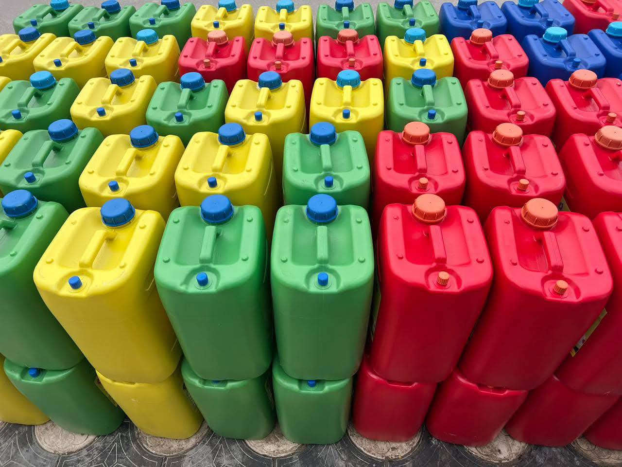 ارقى المنظفات 
سعار جداً مناسبه للزبون
العنوان
سوق بيجي سوق الرعايه القديم مقابل قائم مقاميه بيجي
فيس بوك التاج للمنظفات 
واتساب ***********
او اتصال ***********
يوجد توصيل
