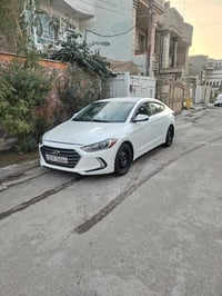 الانتره موديل 2017  محرك ٢٠٠٠دوش ماشيه ١٤٠تخم تاير جديد حادثها جاملغ و...