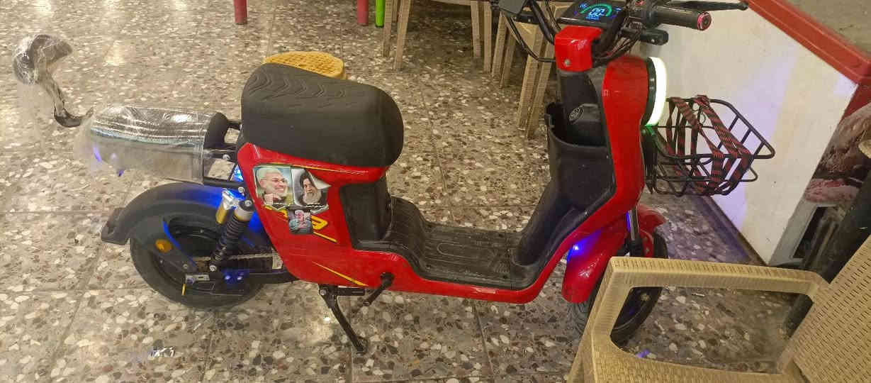 السلام عليكم اخوان عندي باسكل شحن كلش نضيف
نضافه 90% /////سرعه مالته 109 //رايده 350 وبيه مجال قليل 
العنوان كربلاء، على طريق كربلاء، بغداد يم عمود 55 جامعة الزهراء 
اليشتري خل يتفضل اتصال ***********
متواجد على الفيس وحياكم الله
