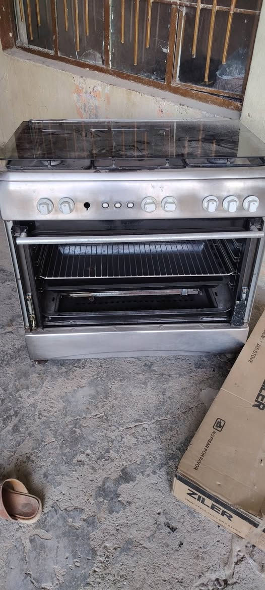 ابواب بلاستك عدد 2
سعرهم اثنينهم 75
طباخ فرن 5 عيون شغال ونظيف فقط الجام مال الفرن مكسور. السعر 90 بيه مجال
طباخ بلازمه شغال بس ما بيه قبقات مال عيون ويحتاج تنضيف السعر 30
ثلاجه حجم 22 قدم شغاله شرط التجميد السعر125
ثلاجة باب واحد حجم كبير. شرط التجميد السعر 35
عنوان الانتصار شارع 60 قرب اسواق الخضراء


**إذا كنت صاحب هذا الإعلان وتريد حذفه لأي سبب، رجاءا أرسل رسالة إلى الدعم الفني**