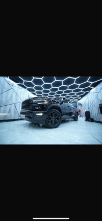 RAM- 2023 -السياره كلين تايتل فول الفووول LIMITED (5.7L-HIME)  ماشيه 4...