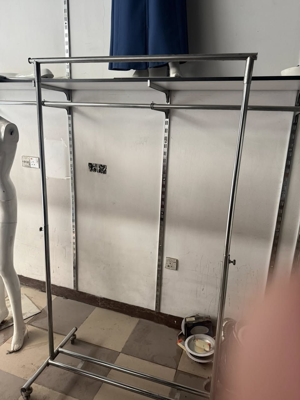 غراض محل للبيع. ملكانات وبواري وتعاليك وهواي شغلات


**إذا كنت صاحب هذا الإعلان وتريد حذفه لأي سبب، رجاءا أرسل رسالة إلى الدعم الفني**