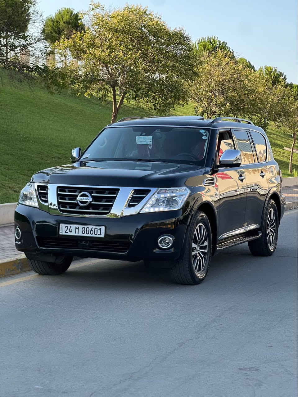 NISSAN ARMADA 2017 PLATINUM 
‎نيسان ارمادا بلاتنيوم فول مواصفات 2017 
‎🛑محرك 8 سلندر 5600 
‎ماشيه 61 الف  

‎ملاحظة : سيارة بيها فقط البونيد صبغ بدون دواخل بشرط 
‎🛑 :- {فتحة - رادار - 5 كامرات - فور ويل 4x4 - كشنات تدفئة و تبريد وخزن ميموري - سكان كهرباء و تدفئة - كشنات خلفية كهرباء و تدفئة - بصمة وتشغيل عن بعد - صندوق جك (كهرباء) - لايتات متحرك مع فرة السكان - شاشات خلفية - دواخل نسمو } بعد كلش هواية مواصفات 
‎🛑ملاحظة : سيارة جاهزة بشرط بدون اي نقص تخم تايرات جديد عليها
‎سنوی رقم هزە جدید 
‎السعر ١٩٨$ مجال بلاش💣💣💣💣ر :
***********📲
‎العنوان:السليمانية المعارض الجديدة السليمانية, العراق
