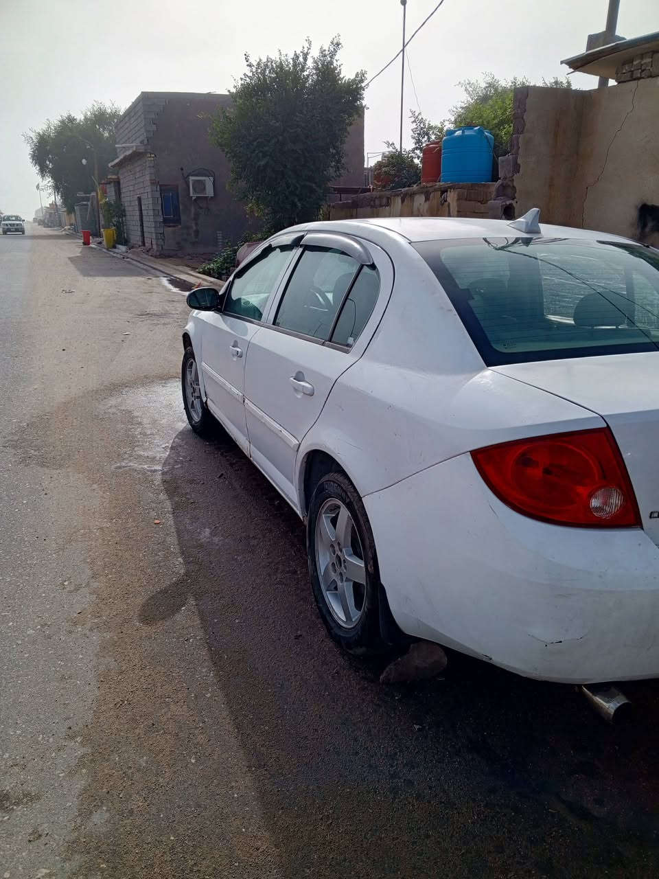 السلام عليكم... كوبلت شيفروليت 2009
سياره حلو وكاعده ونظيفه بس عوزه ترتيب 
سنويه منتيها رقم السياره ذي قار بأسم بنيه ثاني يوم تحويل
محركه نكره سلف والكير خير من الله كهربائيات كله شغاله 
فقط الدرايم شفتات مو تمام عوزهم شغل وعندك جامه باب الوره مكسوره 
***********... والسعره 30 وبيه مجال للشراي
