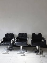 كراسي حلاقه • 3 قطع • نضاف